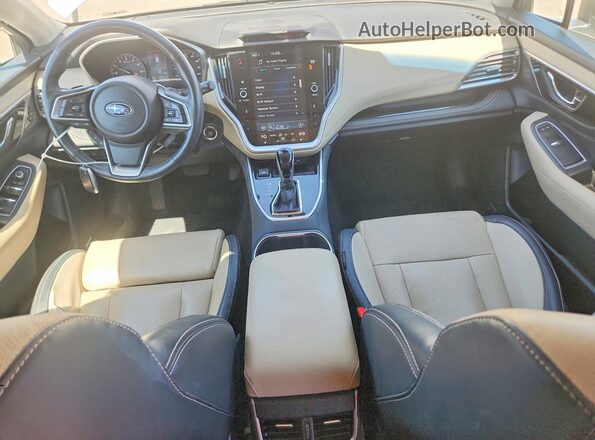 4S4BTANC5L3197285 2020 SUBARU OUTBACK Silver Widok deski rozdzielczej