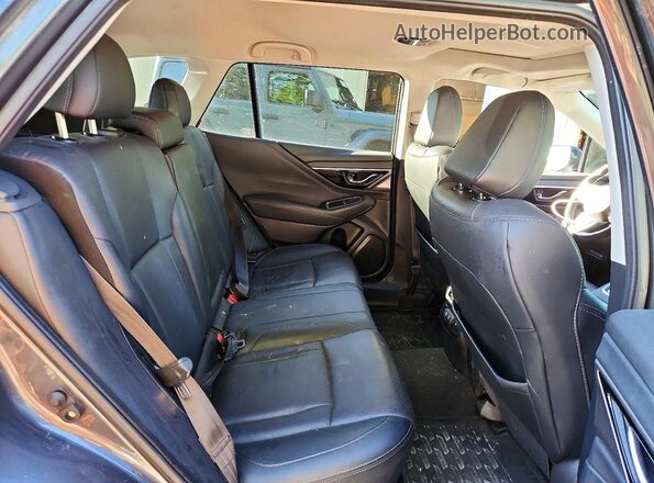 4S4BTANC7M3213777 2021 SUBARU OUTBACK Gray Rear interior view