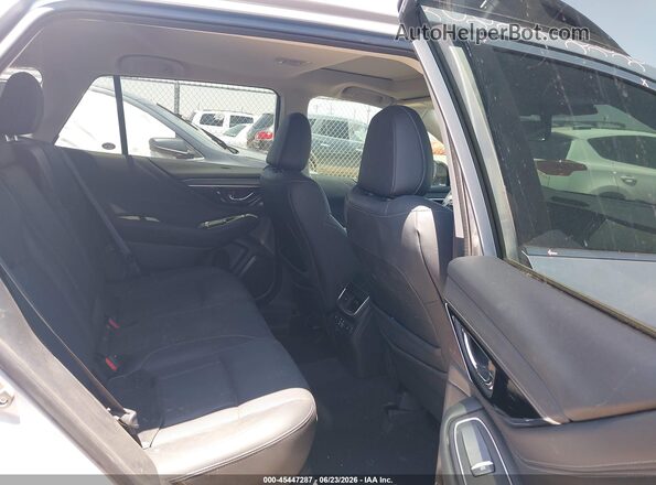 4S4BTANC9P3138455 2023 SUBARU OUTBACK Silver Вид наклейки з VIN-кодом