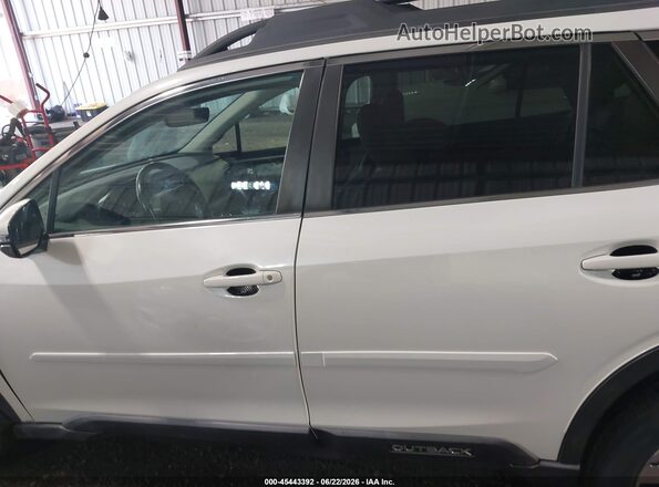 4S4BTANCXN3131933 2022 SUBARU OUTBACK White 