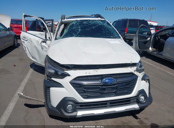 4S4BTANCXR3224070 2024 SUBARU OUTBACK White Vista frontal
