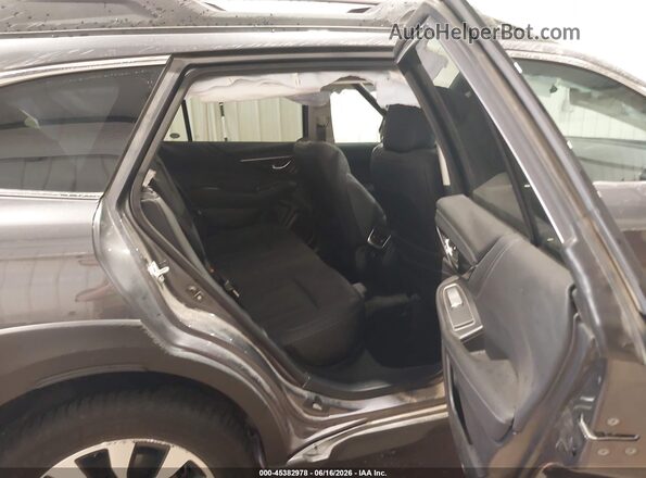 4S4BTAPC0S3149348 2025 SUBARU OUTBACK Gray Vista de la etiqueta del VIN