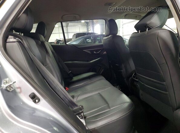 4S4BTAPC6S3153257 2025 SUBARU OUTBACK Silver უკანა სალონის ხედი
