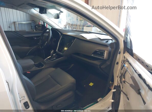 4S4BTGHD3L3135388 2020 SUBARU OUTBACK White Vista interior delantera