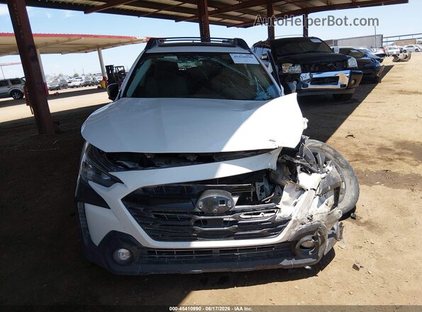 4S4BTGLD0R3193197 2024 SUBARU OUTBACK Белый Вид спереди
