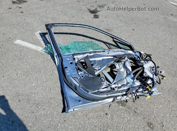 4S4BTGND2L3157855 2020 SUBARU OUTBACK Серебряный Вид подкапотного пространства