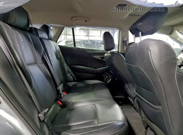 4S4BTGND2M3187259 2021 SUBARU OUTBACK Silver Вид задньої частини салону