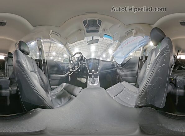 4S4BTGND2M3187259 2021 SUBARU OUTBACK Silver 