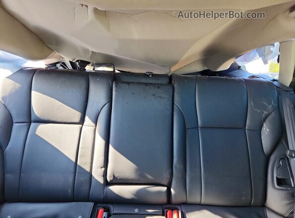 4S4BTGPD7R3184913 2024 SUBARU OUTBACK Green Vista de los asientos traseros