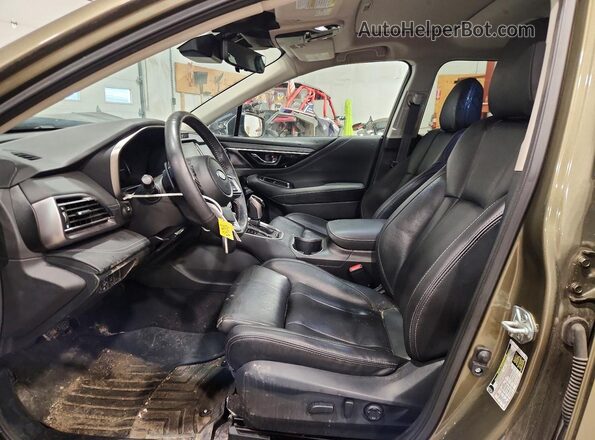 4S4BTGPD8S3148699 2025 SUBARU OUTBACK Green Սալոնի դիմացի տեսք