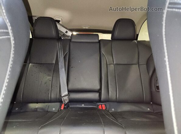 4S4BTGPD8S3148699 2025 SUBARU OUTBACK Green Հետևի նստատեղերի տեսք