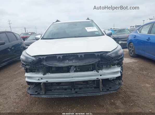 4S4BTGPD8S3288445 2025 SUBARU OUTBACK White Vista interior trasera