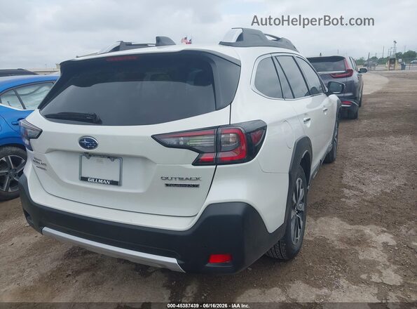 4S4BTGPD8S3288445 2025 SUBARU OUTBACK White Trasero derecho