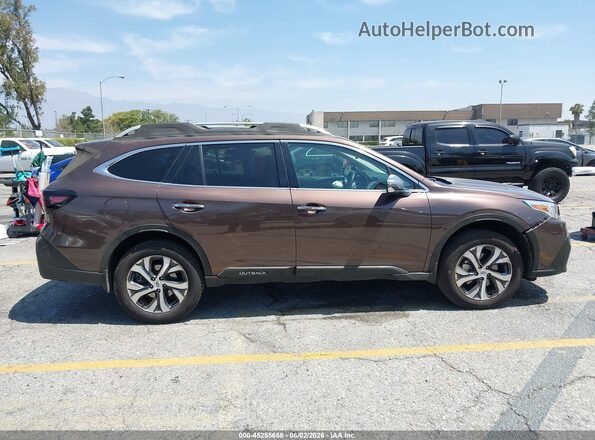 4S4BTGPD9M3145703 2021 SUBARU OUTBACK Brown Вид задньої частини салону