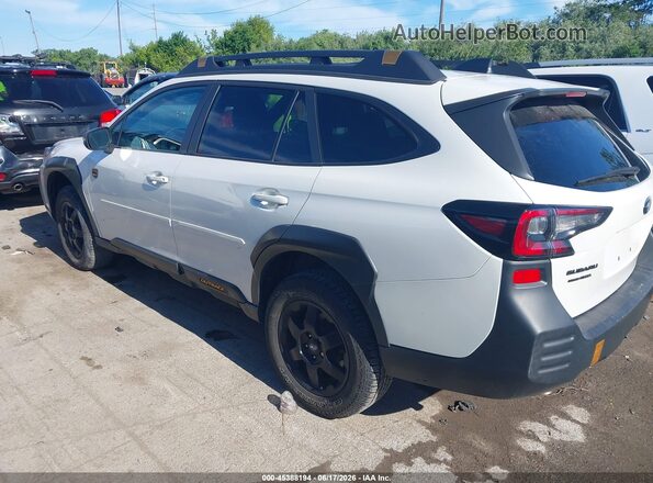 4S4BTGSD4R3156963 2024 SUBARU OUTBACK Белый Задняя левая четверть