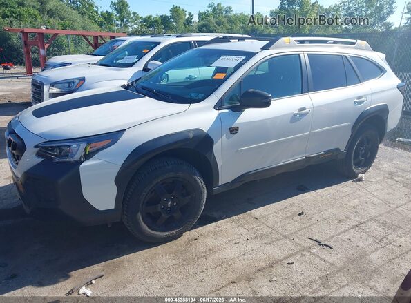 4S4BTGSD4R3156963 2024 SUBARU OUTBACK Белый Передняя левая четверть