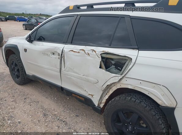 4S4BTGUD6R3237279 2024 SUBARU OUTBACK White 