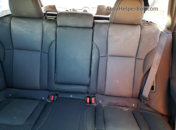4S4BTGUDXR3147567 2024 SUBARU OUTBACK Blue Widok tylnych siedzeń