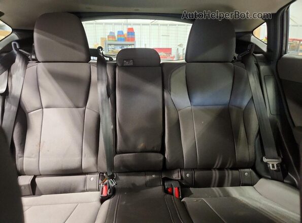 4S4GUHB6XT3731391 2026 SUBARU CROSSTREK Gray 