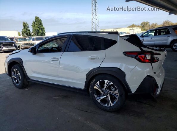 4S4GUHD61T3745239 2026 SUBARU CROSSTREK White 