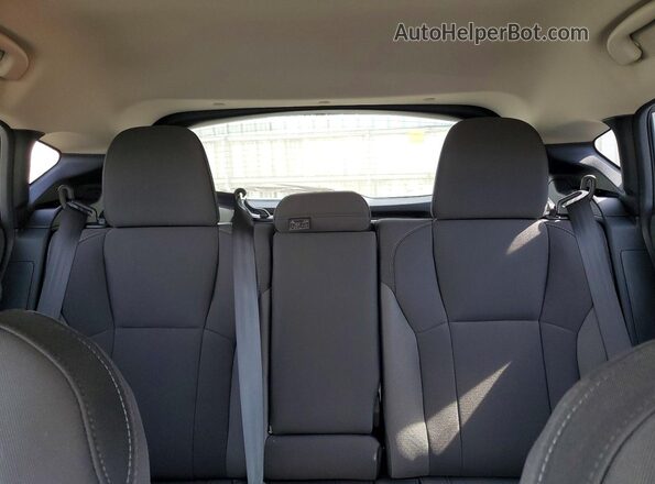 4S4GUHD68T3762085 2026 SUBARU CROSSTREK Silver Rear seats view