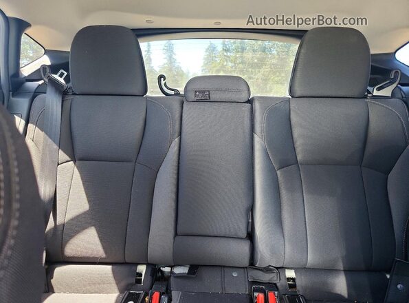 4S4GUHD6XT3723014 2026 SUBARU CROSSTREK Silver Հետևի նստատեղերի տեսք