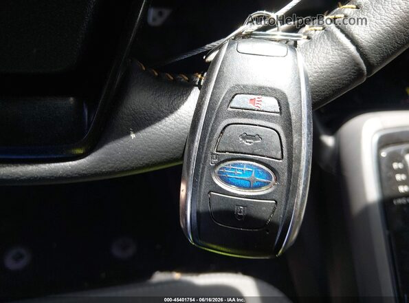 4S4GUHF60R3809874 2024 SUBARU CROSSTREK Белый Вид панели приборов