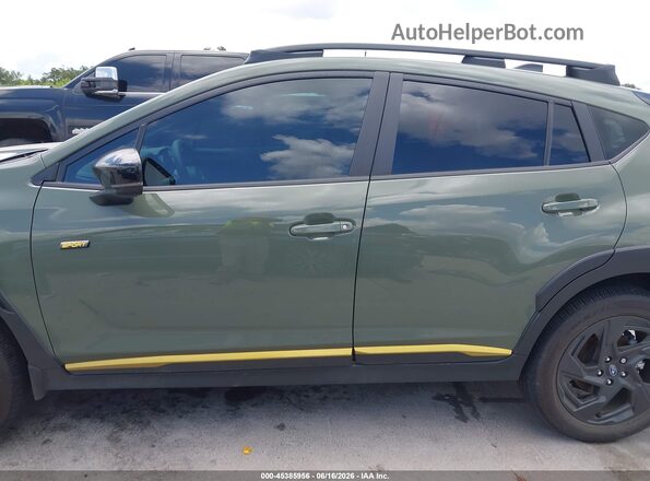 4S4GUHF63S3741611 2025 SUBARU CROSSTREK Green Vista interior de 360 grados