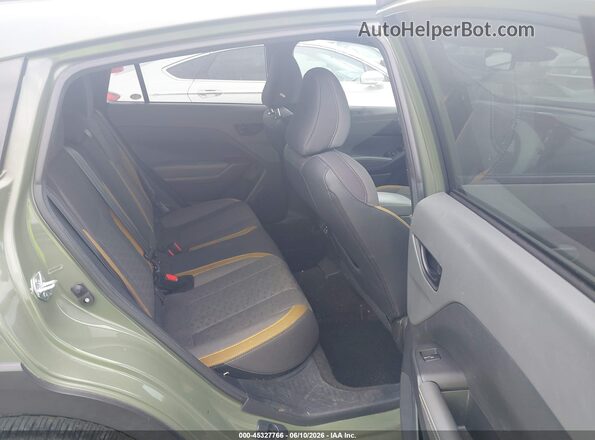 4S4GUHF64R3709583 2024 SUBARU CROSSTREK Green Vista de la etiqueta del VIN