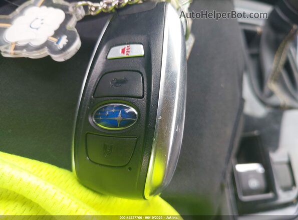 4S4GUHF64R3709583 2024 SUBARU CROSSTREK Green Vista del salpicadero