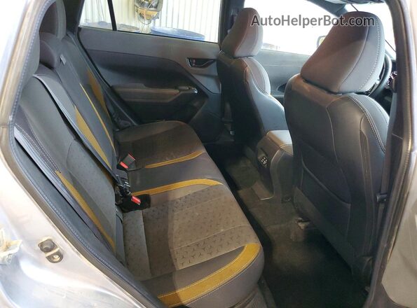 4S4GUHF67R3721193 2024 SUBARU CROSSTREK Silver Vista interior trasera