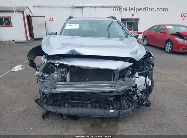 4S4GUHL68R3740968 2024 SUBARU CROSSTREK Silver Front view