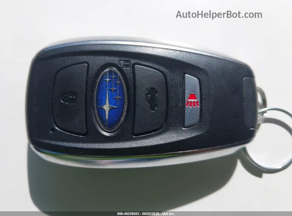 4S4GUHM62S3740467 2025 SUBARU CROSSTREK Серебряный Вид панели приборов