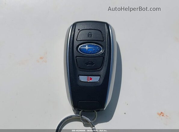 4S4GUHM65S3746019 2025 SUBARU CROSSTREK Red Widok deski rozdzielczej