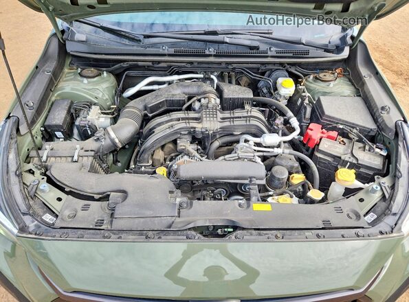 4S4GUHM66R3772879 2024 SUBARU CROSSTREK Green Widok komory silnika