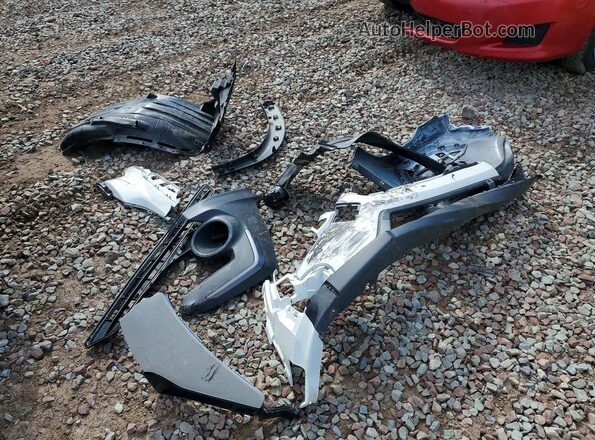 4S4GUHM68R3822178 2024 SUBARU CROSSTREK White 