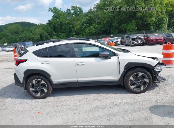 4S4GUHM69R3740430 2024 SUBARU CROSSTREK White Widok wnętrza z tyłu