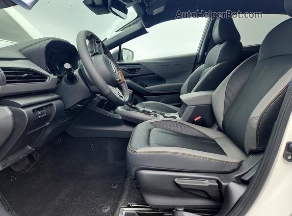 4S4GUHT60T3728062 2026 SUBARU CROSSTREK Белый Вид салона спереди