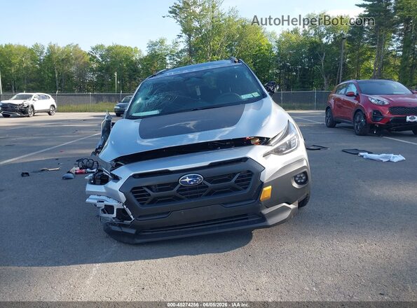 4S4GUHT63T3727925 2026 SUBARU CROSSTREK Silver Vista del salpicadero