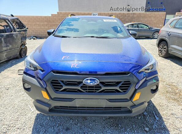 4S4GUHT64R3818565 2024 SUBARU CROSSTREK Blue 