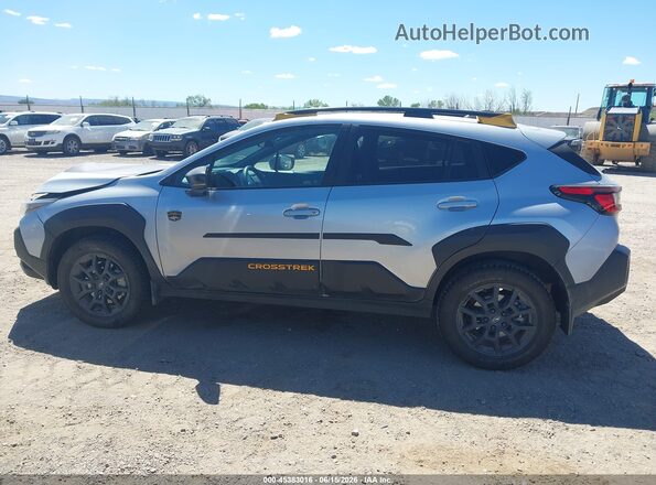 4S4GUHT65R3744671 2024 SUBARU CROSSTREK Light Blue Սալոնի 360 աստիճան տեսք
