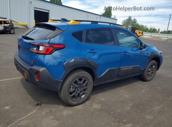 4S4GUHT6XR3750983 2024 SUBARU CROSSTREK Blue 