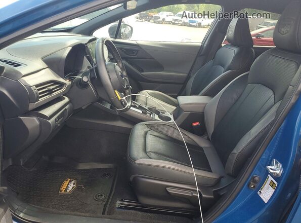 4S4GUHT6XR3750983 2024 SUBARU CROSSTREK Blue 