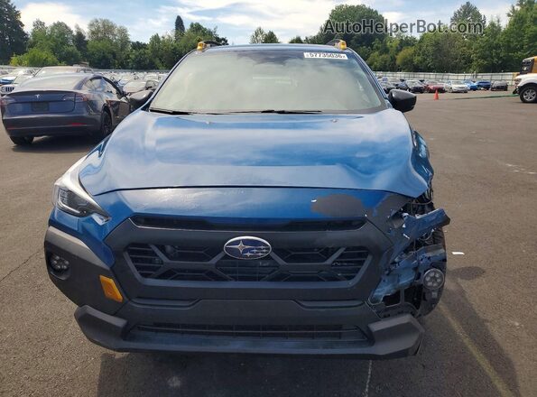 4S4GUHT6XR3750983 2024 SUBARU CROSSTREK Blue 