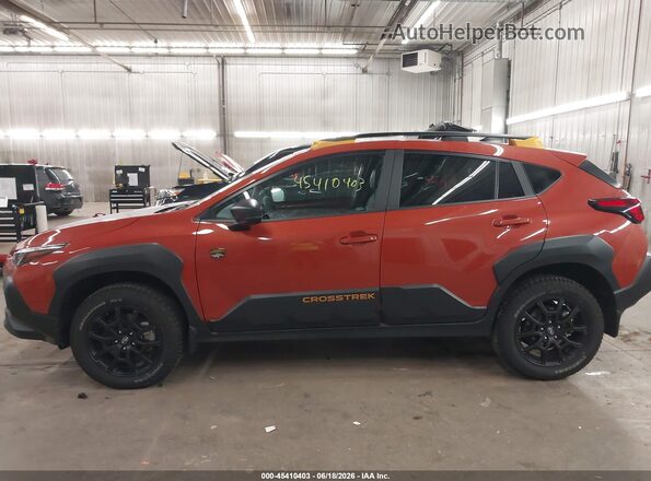 4S4GUHU63R3832603 2024 SUBARU CROSSTREK Orange 