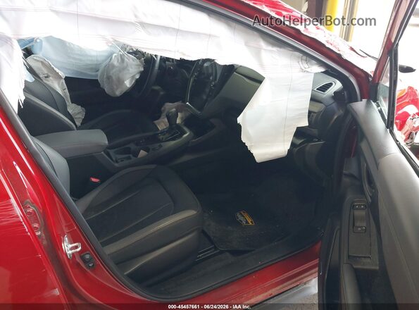 4S4GUHU64R3809721 2024 SUBARU CROSSTREK Red Widok wnętrza z przodu