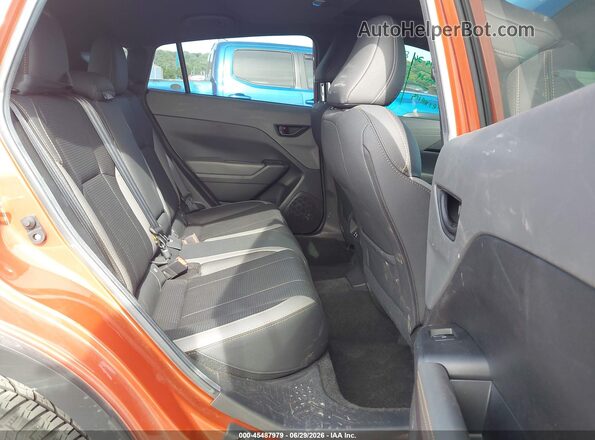4S4GUHU65S3746165 2025 SUBARU CROSSTREK Orange VIN sticker view