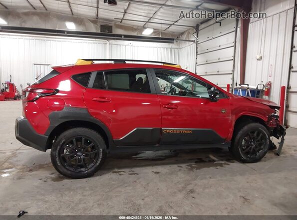 4S4GUHU69S3759713 2025 SUBARU CROSSTREK Red Սալոնի 360 աստիճան տեսք