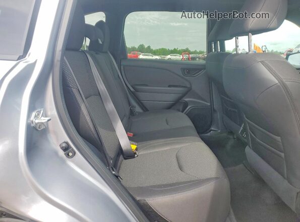 4S4SLDD61T3068943 2026 SUBARU FORESTER Silver Սալոնի հետևի տեսք