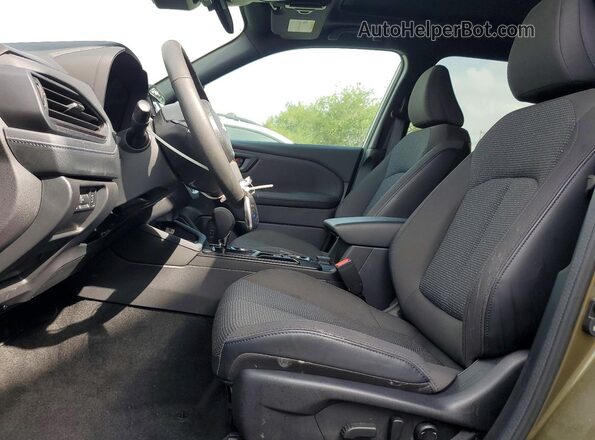 4S4SLDD64T3052087 2026 SUBARU FORESTER Green Widok wnętrza z przodu